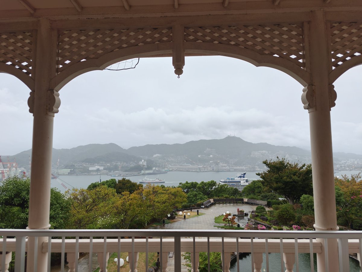 haruooo77's tweet photo. 長崎は今日も雨だった☔
#グラバー園 https://t.co/NC7RO0w4GZ