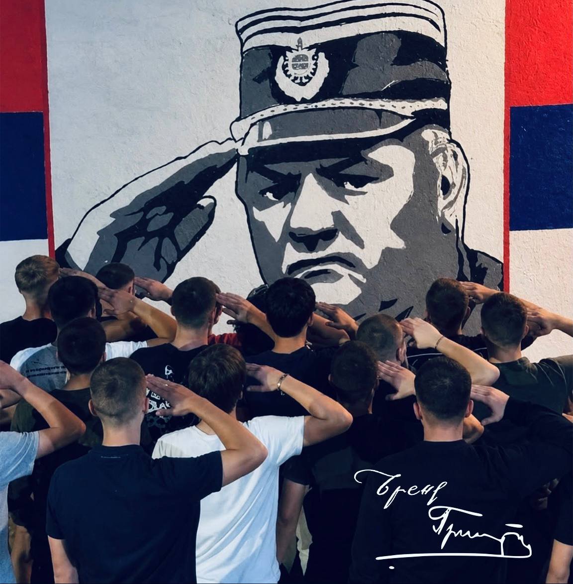 sipcicvlado's tweet photo. У граду и селу, брду и равници;
Сви су Срби Раткови војници! https://t.co/iZystY0tAl