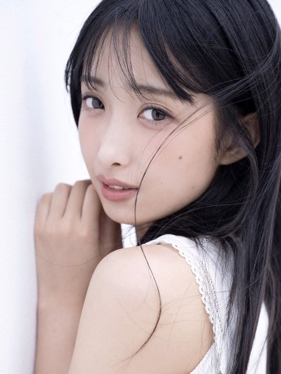 ocha_norma's tweet photo. こんにちゃお
OCHA NORMA #北原もも です❕

【 #TIF2026 × #ガラスガール 】
TIFで発見！
"夏のシンデレラ"プロジェクト2026💎

5代目"夏のシンデレラ"に選んでいただきました✨✨すごく嬉しいです😭😭😭😭😭

カバーガールグラビア&インタビューは、本日17:00配信！

よろしくお願いします💎

#夏のシンデレラ2026
#ハロプロ #オチャノーマ 
#ocha_norma