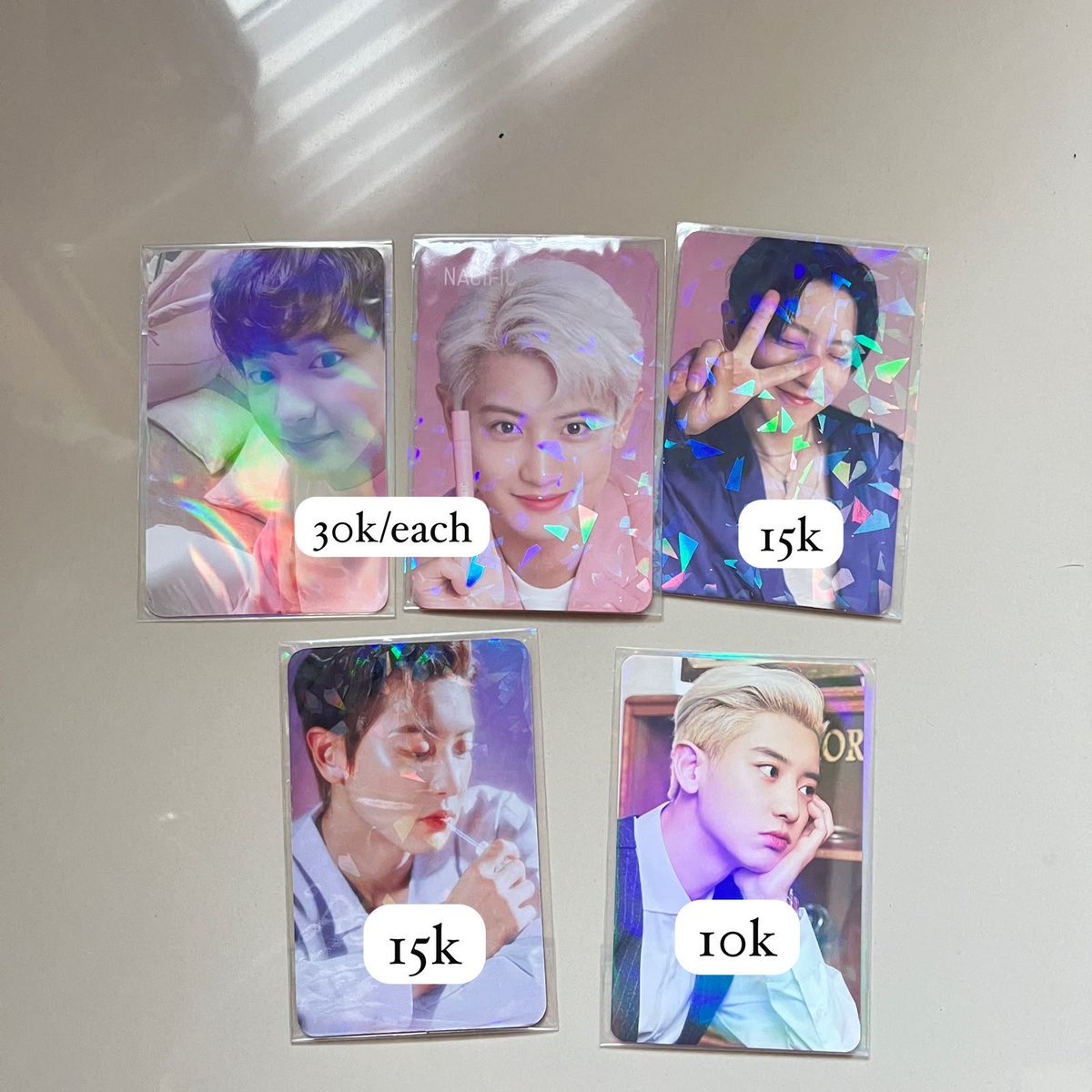 melsi_agdes's tweet photo. WTS // (clearance sale)

Officially photocard exo
📍Tangerang, Ina

Include packing + ongkir semua daerah
Bisa nego smpe deal💃
DM fixx buyerr☺️
#wts #photocard #kpop 
#exo #exol https://t.co/cd2rMfzMfh