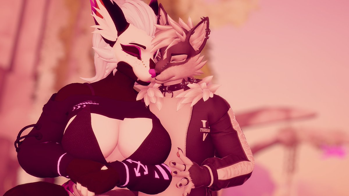 Volks935's tweet photo. Me and my Hubby💕

(xXdreadfullXx1) https://t.co/VpUJlLPjQb
