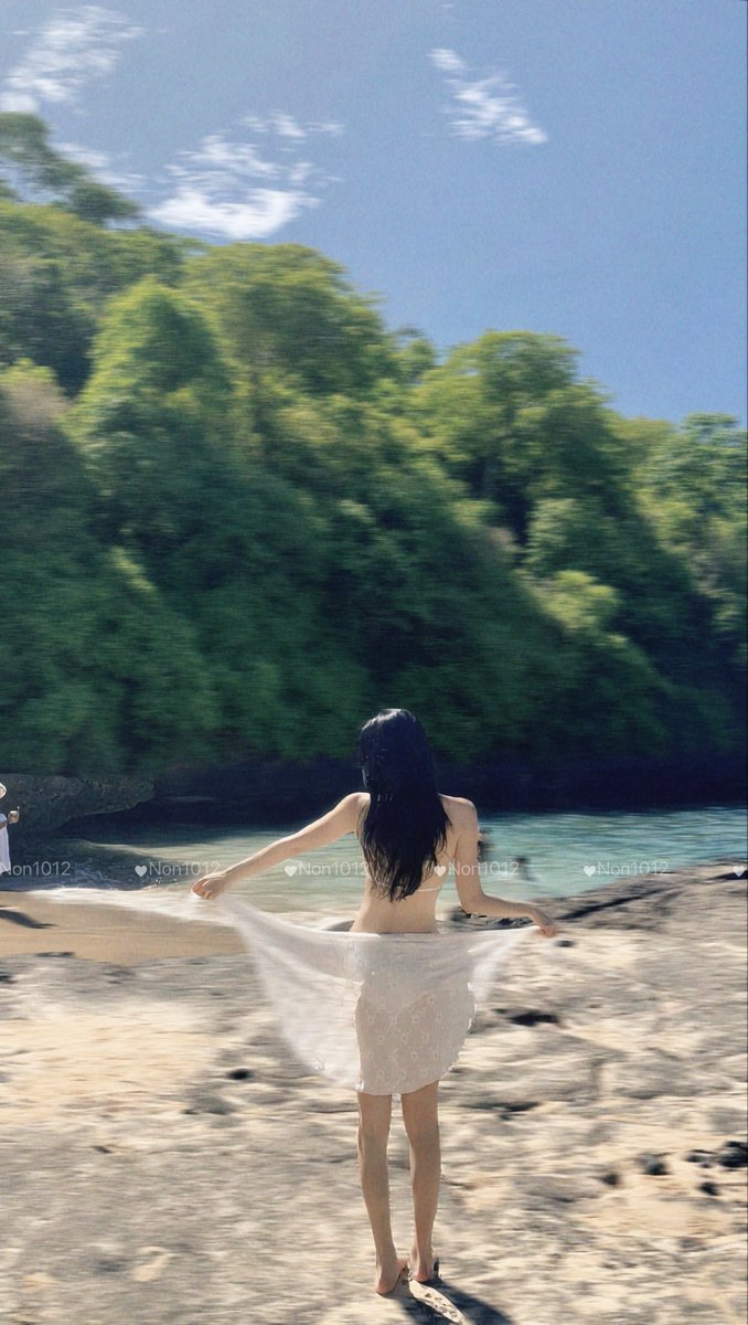 666_Non1012's tweet photo. 放下道德身份，享受欢愉假期🌴..#少妇 #人妻 #恋爱 #泳衣 https://t.co/cf5zhRKEr5