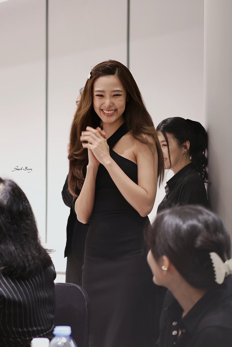 SmurfxBunny's tweet photo. รชามาทักทายแว้วววว เจ้าเหมียวมาลุคนี้ทั้งสวยทั้งน่ารั���มากค้าบบบ😍

FILM LUNAR BALMAINHAIR 
#BalmainHairXFilmLunar
#filmracha https://t.co/Rk7ig2e93D
