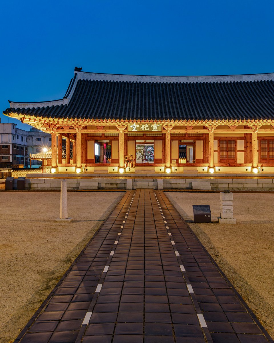 Kor_Visitkorea's tweet photo. 낮부터 밤까지 전주 알차게 즐기기 (전부 입장료 무료인거 안 비밀) https://t.co/j1k7IMAo5r