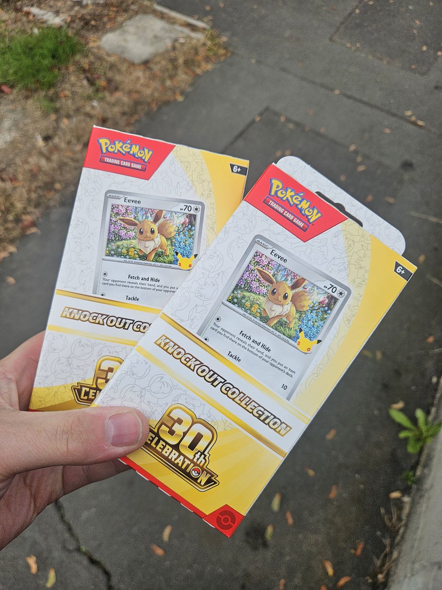 Fut_IQx's tweet photo. @pokemondealsuk https://t.co/qmQpNfBZ1N
