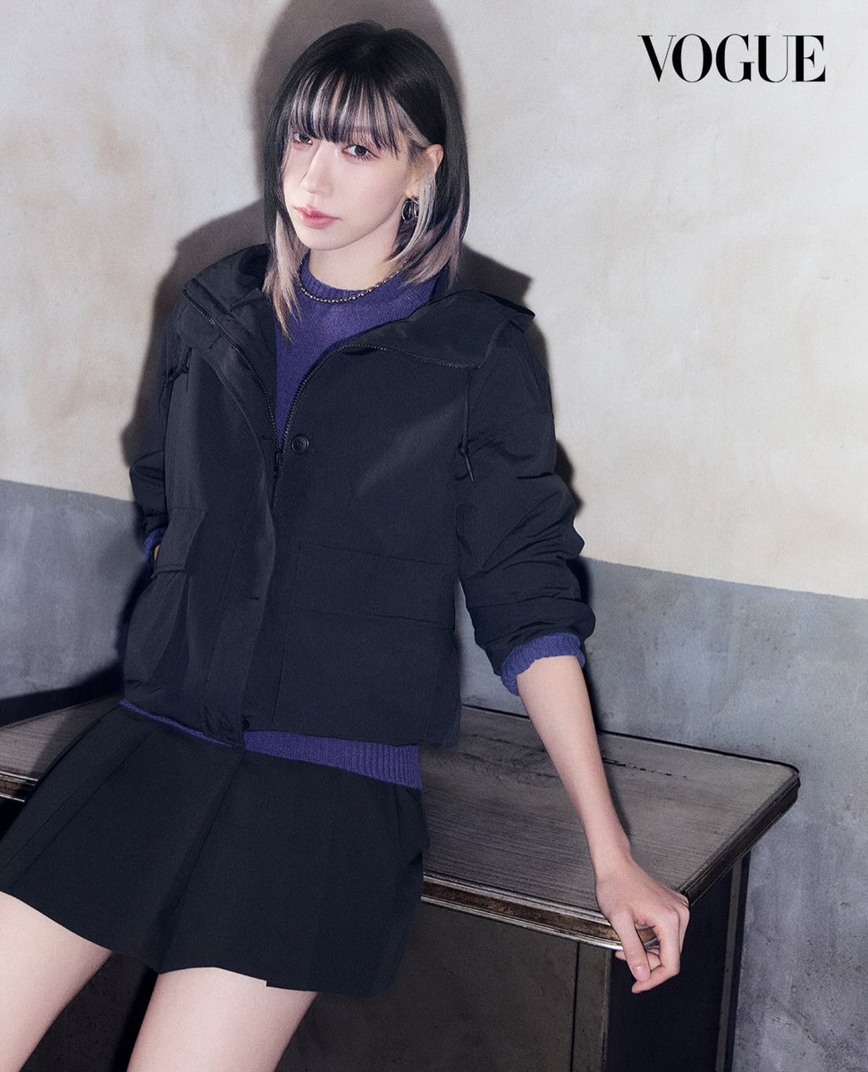 bucinbada's tweet photo. Bada Lee and Vata for Uniqlo's 2026 Fall/Winter Outerwear 'BOLD &amp; VARIETY' 

#badalee #바다 https://t.co/WDeXNBVThU
