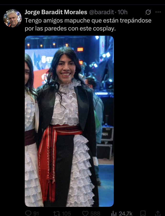 Iherreraa's tweet photo. Baradit en toda su dimención. Racista, clasista, miserable y machista, ofendiendo a una mujer. Y que dicen las feministas? Nada? Son de cartón https://t.co/yM4UZ5nEcQ