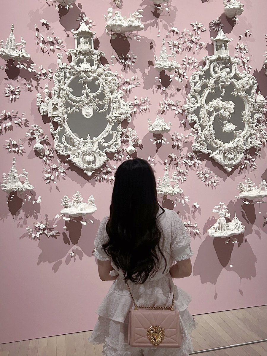 nyanreve's tweet photo. マリーアントワネット展🤍🎀 https://t.co/ozqpZNlnra