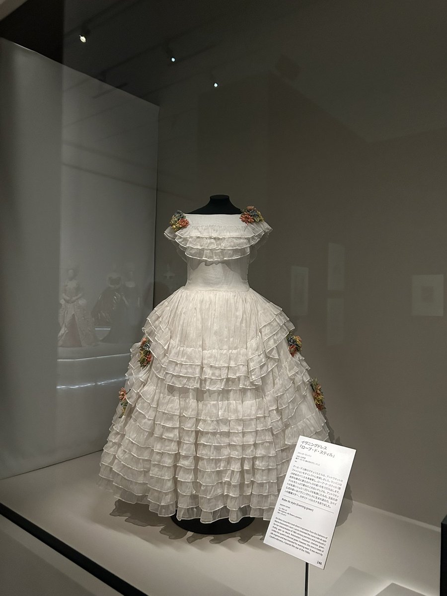 nyanreve's tweet photo. マリーアントワネット展🤍🎀 https://t.co/ozqpZNlnra