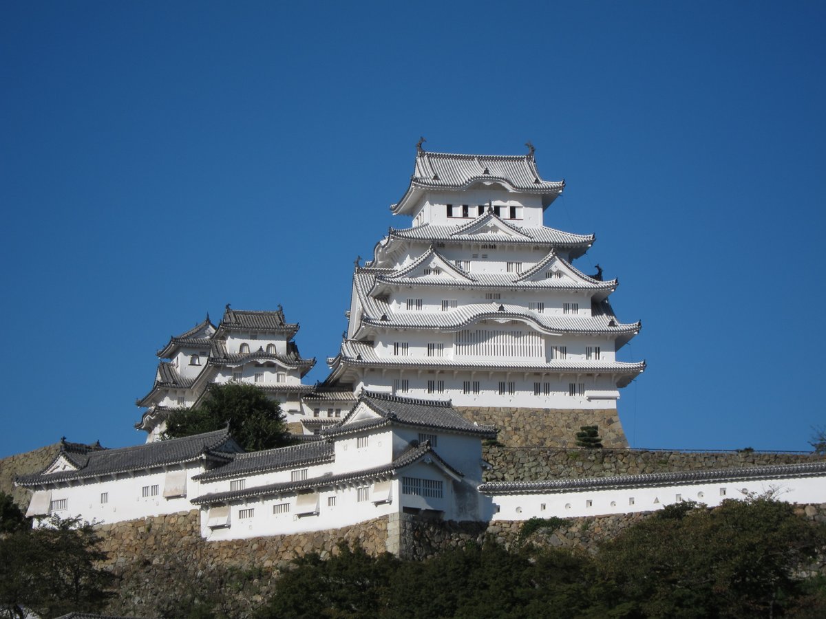 sanyo_cs's tweet photo. ー歴史を感じるシルバーウィークのおでかけー
神戸空港からスマホひとつで行ける！姫路城入城券付きの企画乗車券〈姫路城おでかけQR１dayチケット〉を使って、姫路の歴史やグルメを満喫✨
アクセス解説↓
https://t.co/uwnsW5qqxd
山陽電車社員目線の記事↓
https://t.co/UEOCTd98VQ
＃山陽電車 https://t.co/yU3lvK68y0