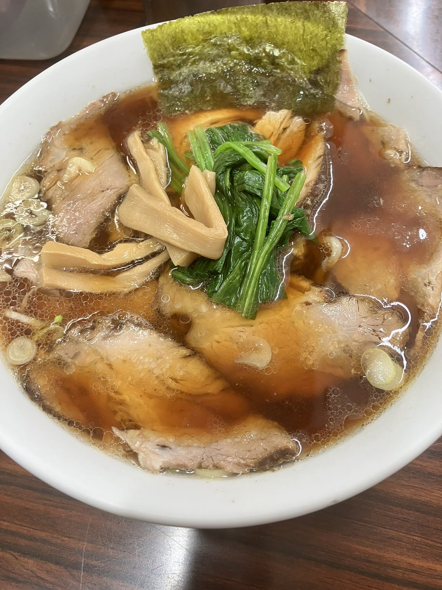 kai0010's tweet photo. 高円寺、天王の生姜チャーシュー麺。

たまらない美味しさでした。 https://t.co/70FIYUT8IU