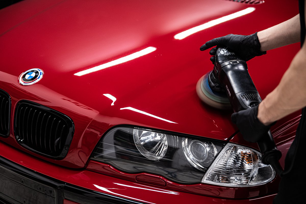 LewisFischowfp's tweet photo. BMW E46 after a complete transformation at Bracia Pietrzak. Paint correction, graphene wheel coating, ceramic windshield protection, exterior plastic and headlight protection, plus a 10-year graphene paint coating. Deep color, mirror-like shine, https://t.co/HyuVSaqRe1