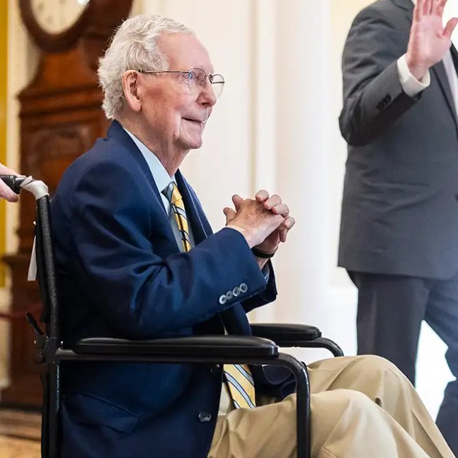 Anna_336wj's tweet photo. Now that we know he's alive, do you believe Mitch McConnell is cognitively able to serve as a US Senator?  Your Thoughts? https://t.co/x4ttVXK9gA