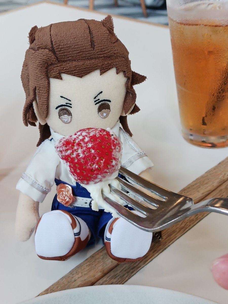 h_va1212's tweet photo. 🍓ᐡ ̳ᴗ  ̫ ᴗ ̳ᐡ♡ https://t.co/9fLWD8gxw4