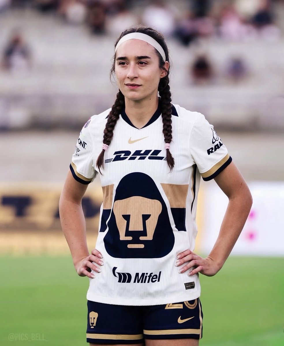 omarzeron's tweet photo. GRAN NOTICIA PARA EL FÚTBOL MEXICANO!

Silvana Flores será futbolista del COMO 1907 Femenil 

Con esto se convertirá en la primera futbolista mexicana en jugar en la Serie A de Italia 🇮🇹  

Contrato por 3 años 

👏🏼👏🏼👏🏼 Le deseamos todo el éxito 👏🏼👏🏼 https://t.co/qob5lTssIB