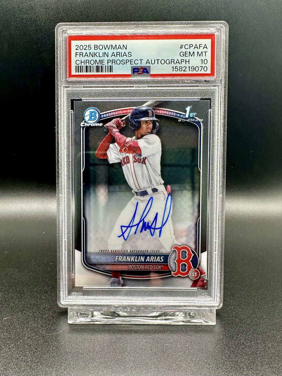 SPcollectz's tweet photo. @sportscardsig https://t.co/4x79e5n0he