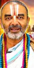 Kanirudh01's tweet photo. Controversy  on the existance of Lord Ganapathi  One is the left is Shri Damodara Deekshitar (DD), One in the right is Shri Velukkudi Krishnan (VK) This thread will analyse the claims of both and we will see what is agreeable  what is not and let us bring a Madhwa samanvaya ..(1) https://t.co/st6us9UI54