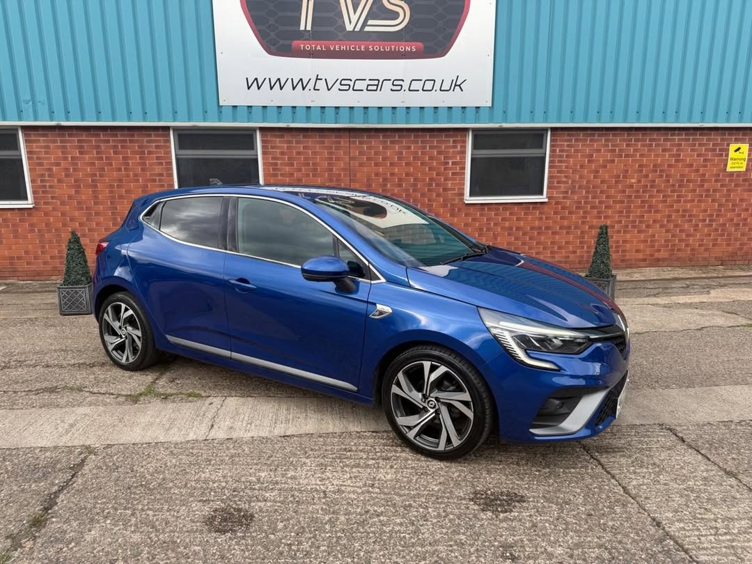 AshelyMaskff's tweet photo. 2022 Renault Clio 1. 0 TCe RS Line – £10, 984. Petrol, manual, 38, 126 miles. Family-run business with 30+ years’ experience. HPI checked, 120-point inspection, same-day viewing and delivery. Call 01746 767311. https://t.co/n7HG6dh1er