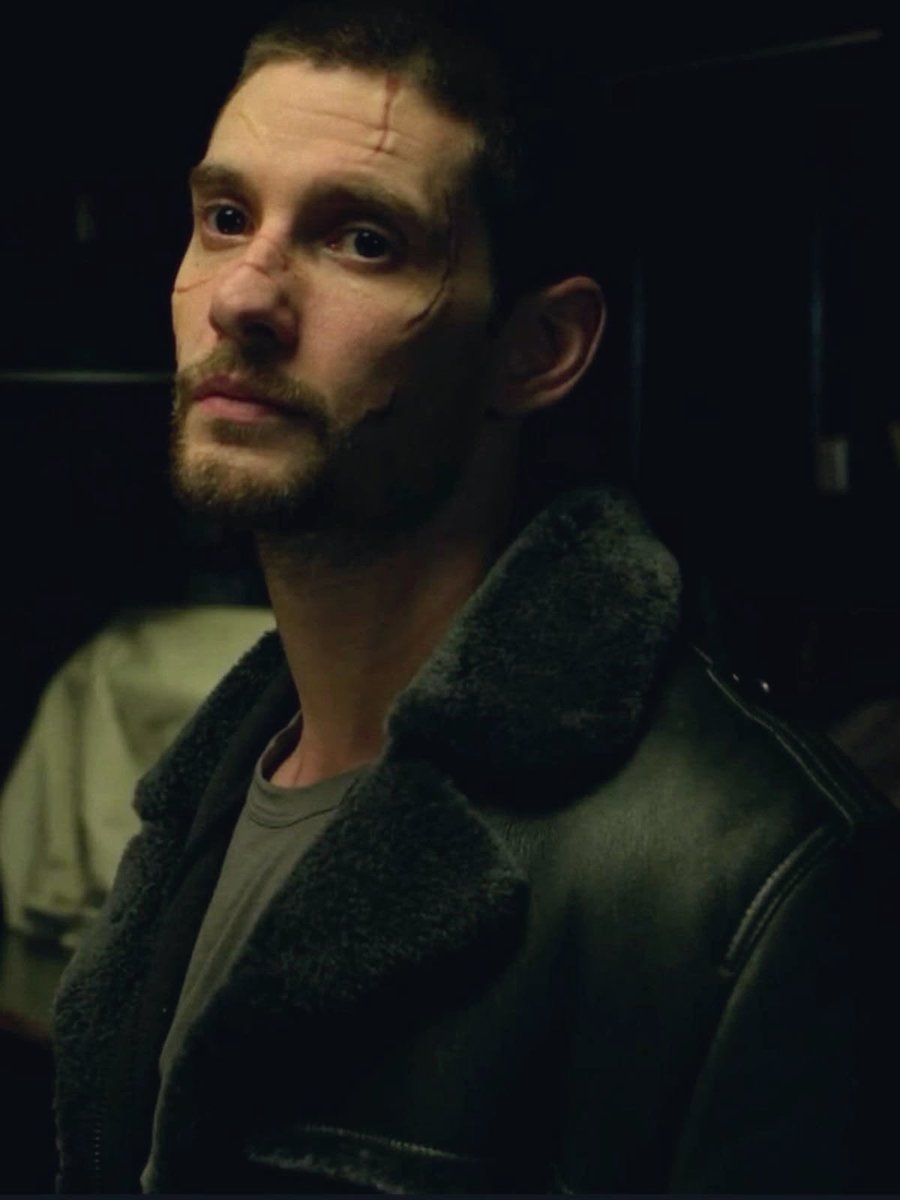 gooseeflerken's tweet photo. wish they messed up billy's face sm more in punisher cause what is this. bro hes 𝘫𝘪𝘨𝘴𝘢𝘸 now, not billy the beaut (⩌_⩌) https://t.co/mq4NzZYwz5