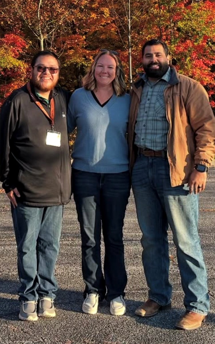 FUSDDistrict's tweet photo. National Ag Teacher Appreciation Day
A big shout to our amazing Ag teachers on National Ag Teacher Appreciation day. Mr. Lopez, Mrs.Klittich, and Mr. Rodriguez. Thank you for everything you do for our students, their families, and the Fillmore/Piru community. https://t.co/aHxy18O5dx