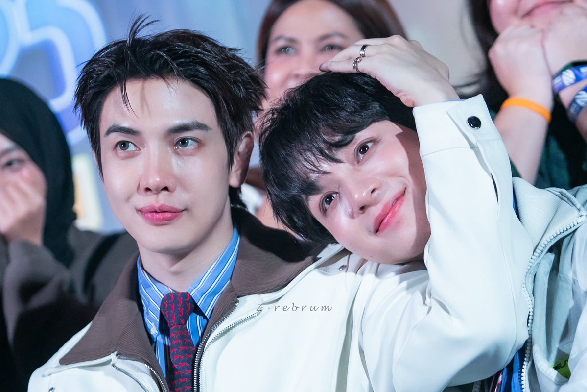 _zrebrum_'s tweet photo. มีคนเติมกันเองในหน้าที่การงาน แฮปปี้ 🥰🥰

YOU ARE MY PLAYER TWO FINAL EP

#ซอโซ่ล่ามธีร์FinalEP https://t.co/GGKZ2bb62d