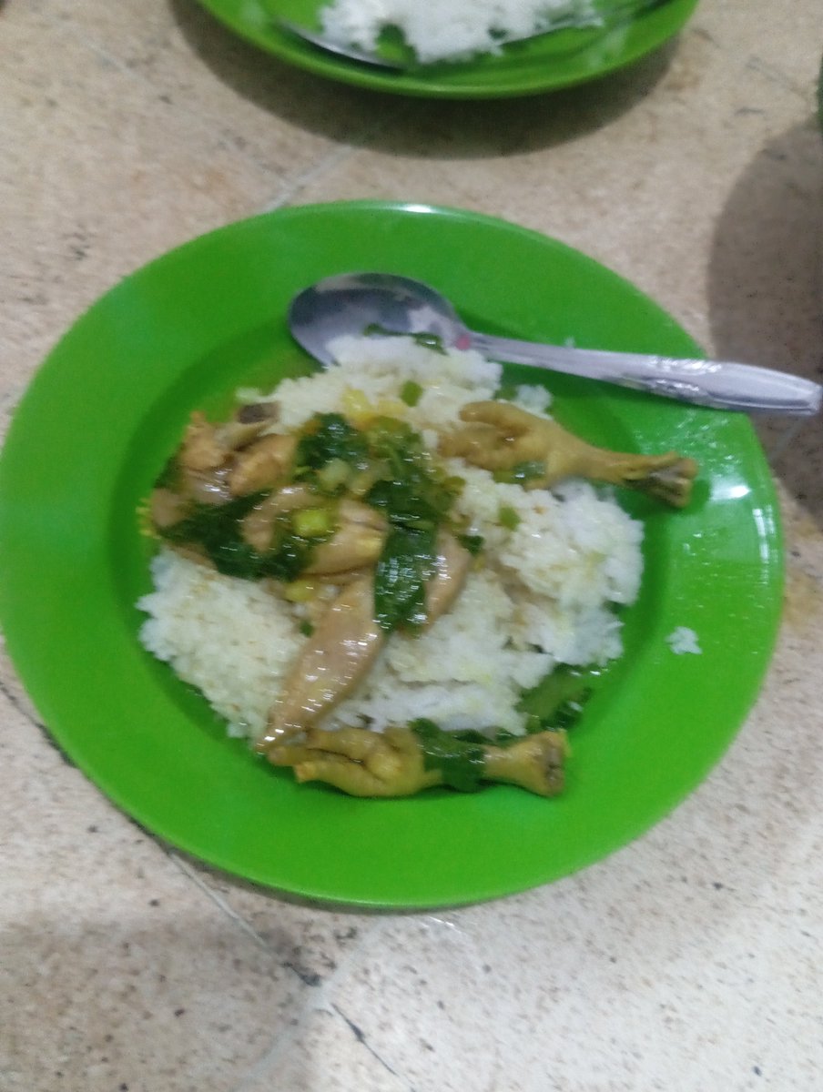 imasputra12's tweet photo. Alhamdulillah
Hari ini ibu masak soto sayap ayam
Mari makan kakak
#rezeki #bisu #tuli #masak #ibu https://t.co/4ML14qBQsG