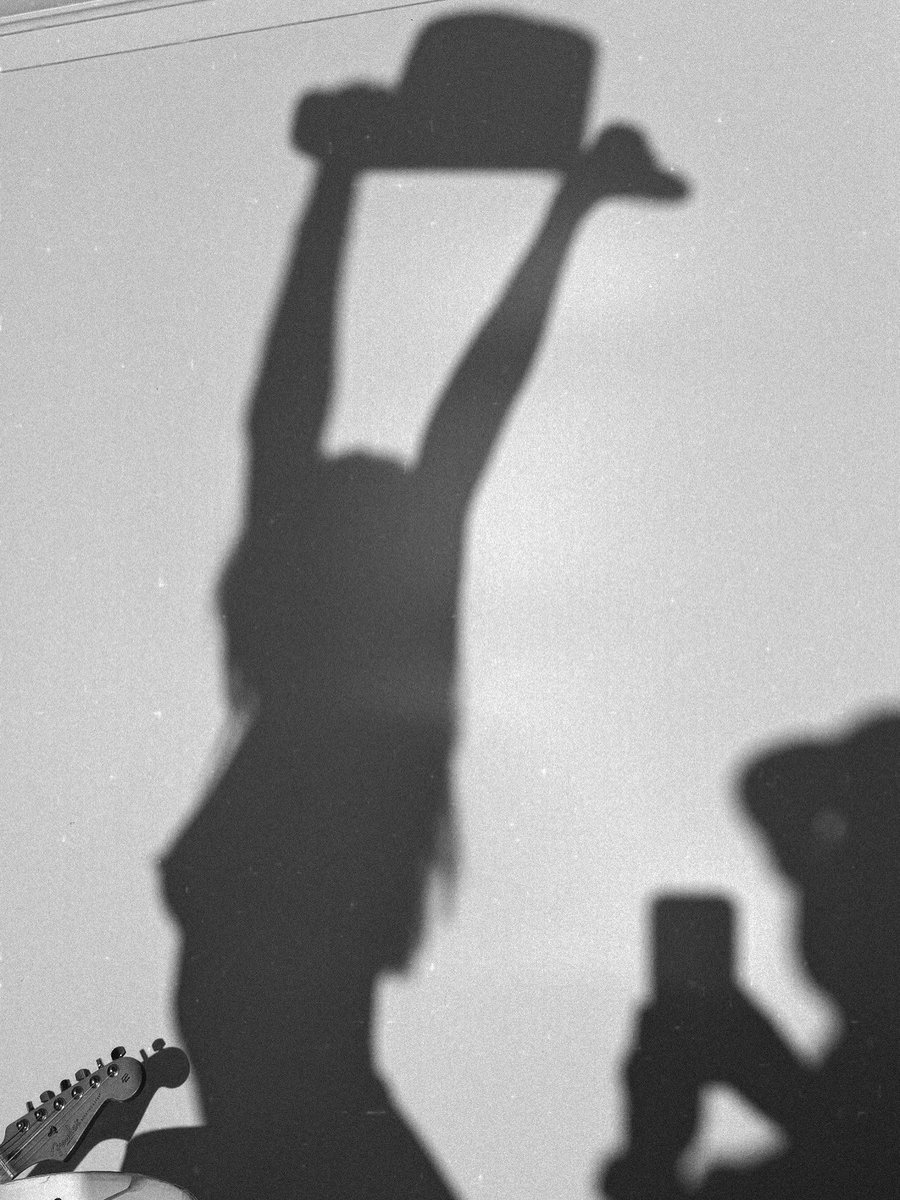 miley's tweet photo. This album happened fast but that’s been my life for 20 years. Once I started wishing to land a role that would make LA my home it’s been nonstop. This album is a reflection of everywhere I’ve been along the way and the peace that came with starting to slow it all down. Thank you for celebrating this release with me. It’s a special record and it’s bliss to share with you. Love always. ❤️

BASS PERSUADES. THE ALBUM. LETS GET MARRIED. THE VIDEO. OUT NOW!!!

https://t.co/KslSnFTmnE