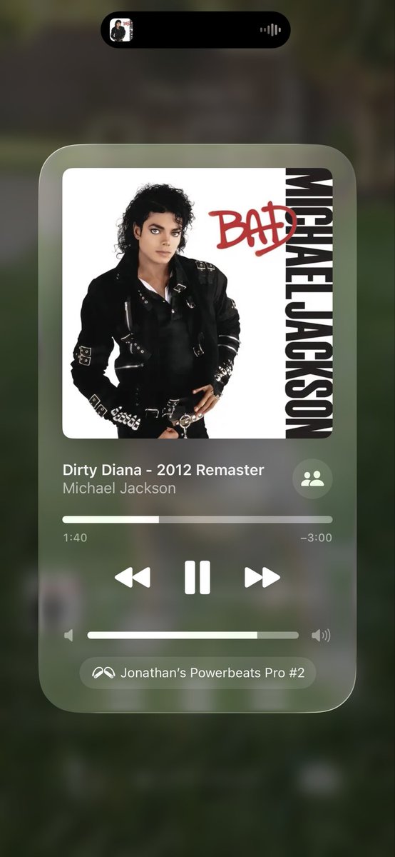 jay9000likehal's tweet photo. I finally listened to Bad in its entirety and I really didn’t get the hype, but then this came on and I instantly understood. This  is enormous, incredible, special really. The last three songs on the album are peak. https://t.co/SSPxR5qjxr