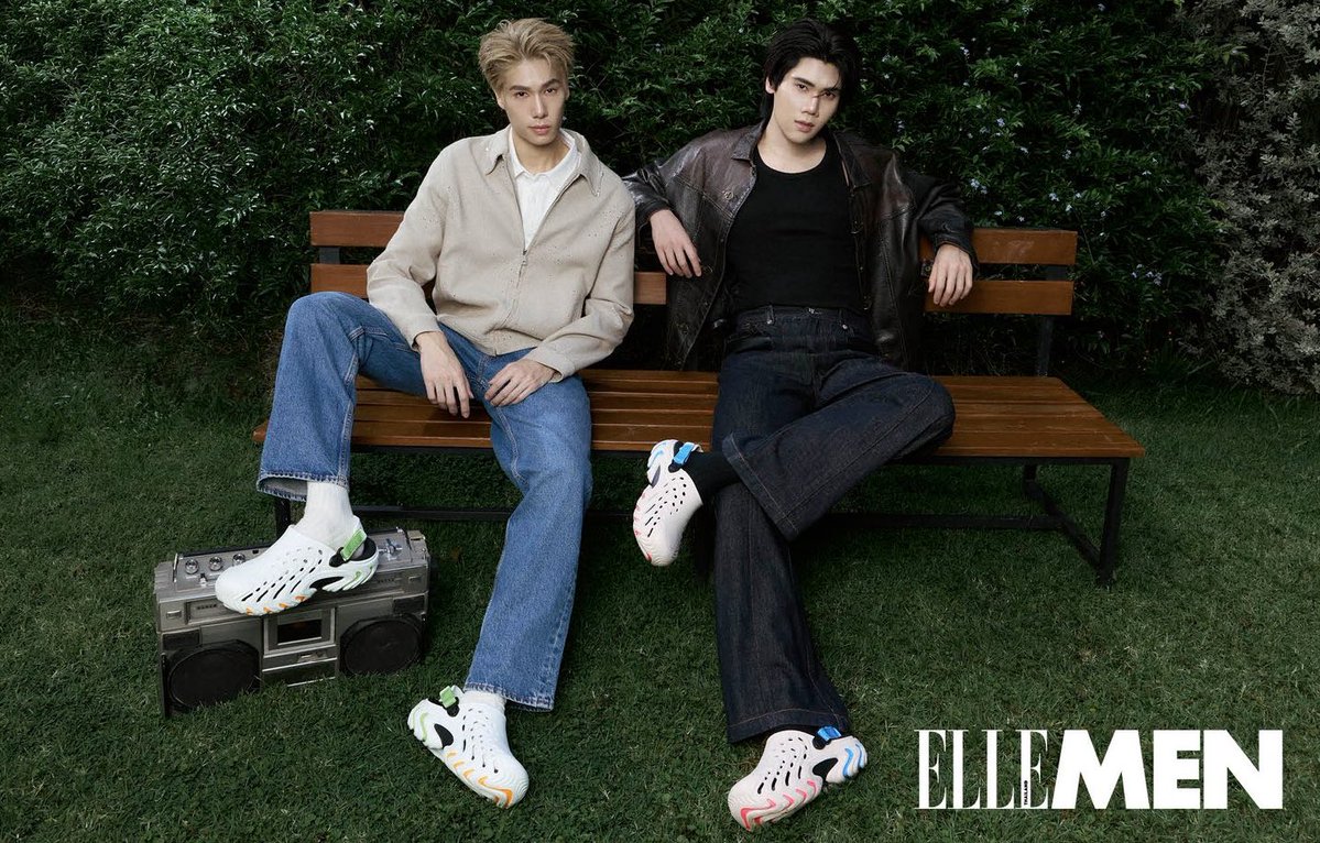 bamnieboondin's tweet photo. #ELLEMENXPhuwinDunkSanta
#Crocsth #dunknatachai #dunkdunk 

my handsome boy x Crocsth https://t.co/mMNkJzTQ9M