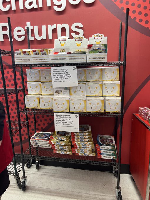 astro_degens's tweet photo. Pokemon 30th anniversary restock at Target with some Ascended Heroes

We're celebrating by giving away 100 booster bundles and packs

First 1,000 followers who Follow &amp; Like, RT, reply get a chance to win 🏆 https://t.co/ZuQP2F4O8e