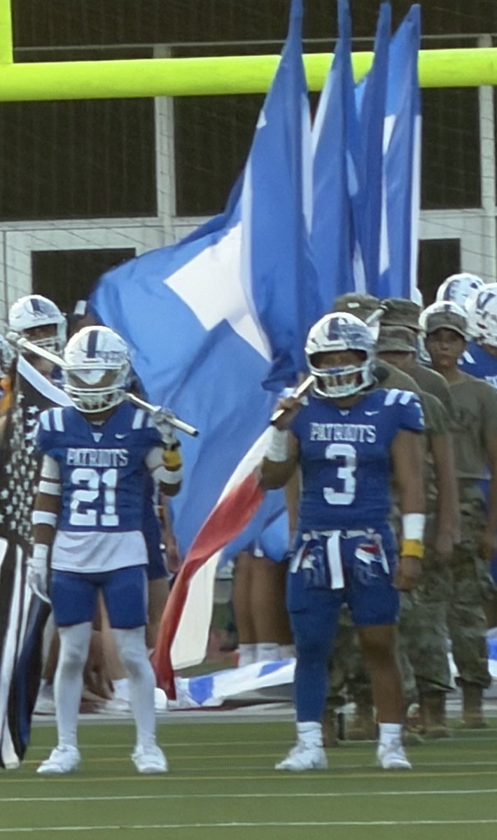 utrgvditv956's tweet photo. An absolute classic tonight in Mission Texas! 

Vets defeats Los Fresnos in a thriller.

🌴✌🏽956 #PunchingUp @CoachGilpin 

#RGV #Biteback https://t.co/491YdeCAuD