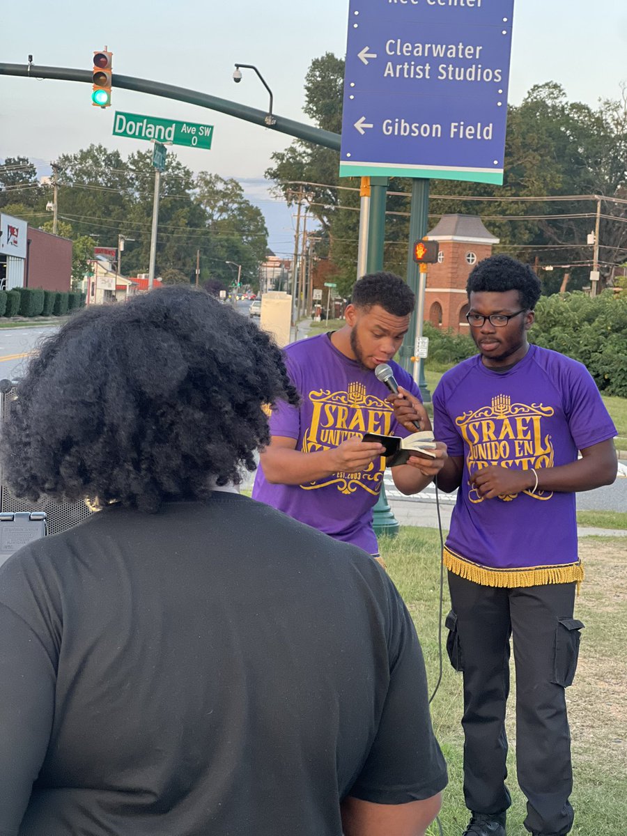 iuicgastonia's tweet photo. #240Days continues! 🔥

IUIC Charlotte in Concord, NC bringing the Word to the streets. The mission doesn’t stop. 🗣️📖

#IUICCharlotte #ConcordNC #240Days https://t.co/jZ2miMqZu2