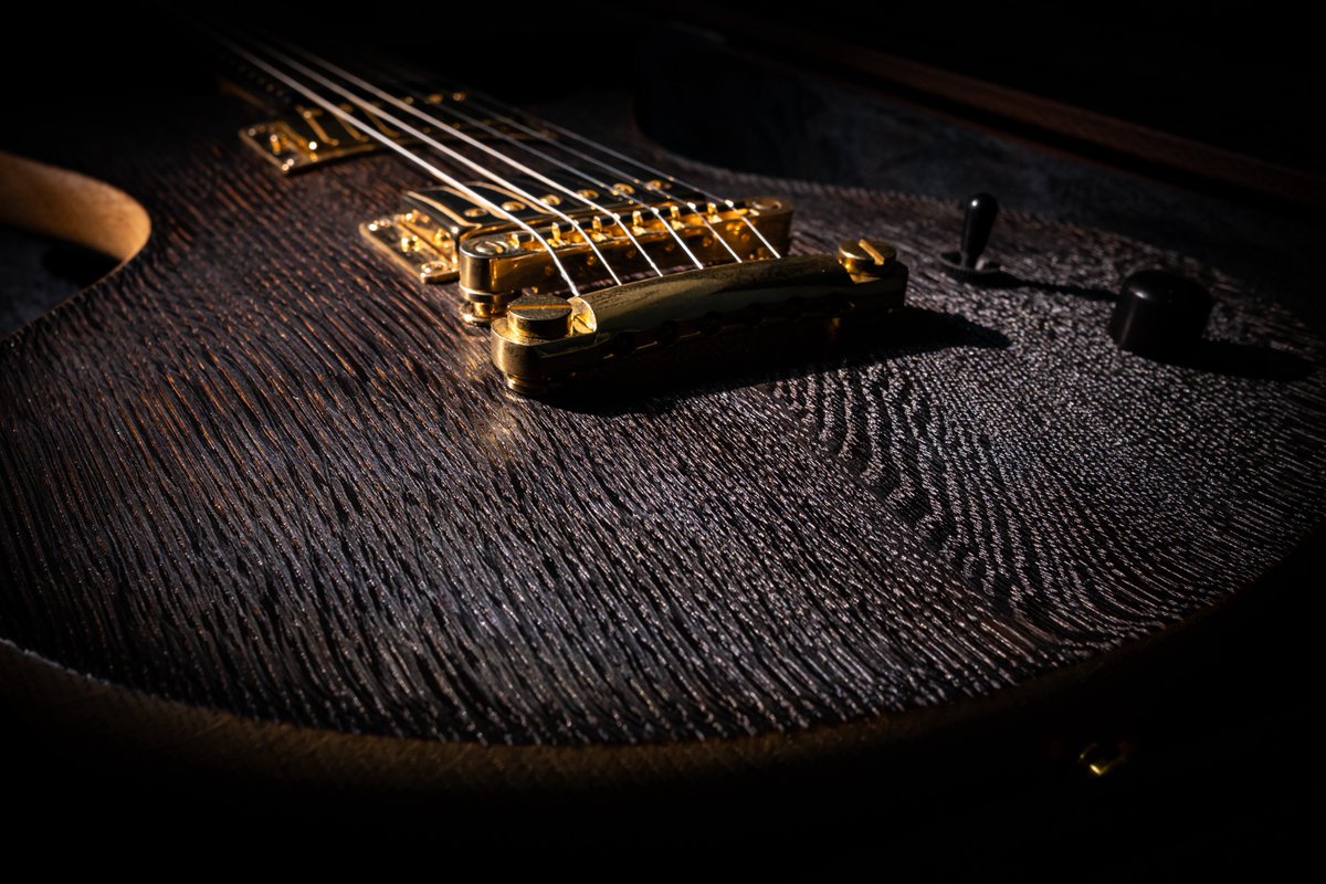 gt_matcha1224's tweet photo. マジでバケモン級に音が良すぎるし
Gibson以外で初めてガチ惚れした美しさ
ヤバすぎ https://t.co/xftJ4vybcX