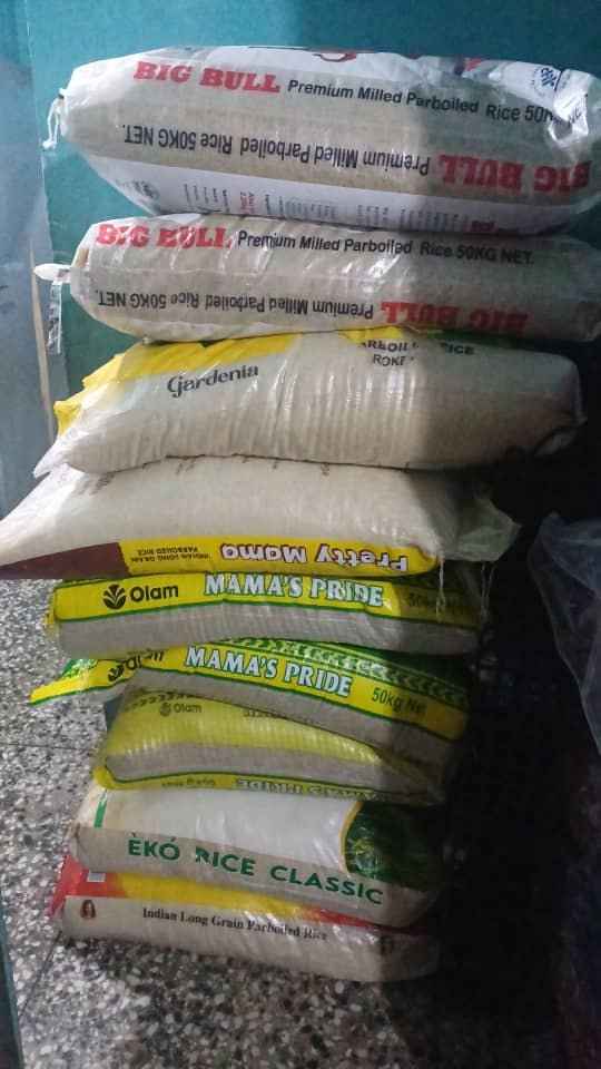 JohnAwodele's tweet photo. 50kg rice for sale 
45k each https://t.co/B8pLGJb9RE