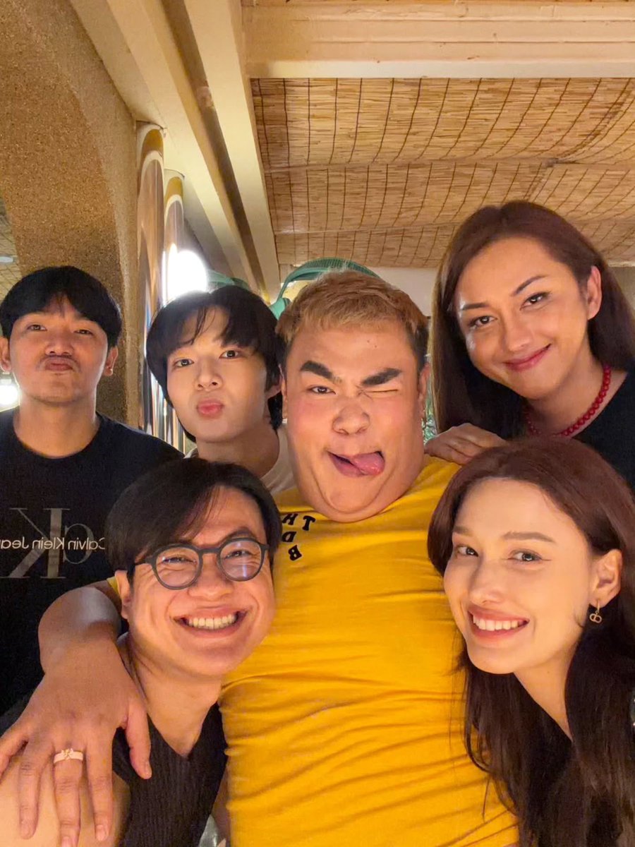 PiPieiei92's tweet photo. Ig titlekittiphak w/#NuNew 

เมื่อวานนุนิวกับแก๊งดีว่านัดทานข้าวกัน พี่เติ้ลลงว่ากินข้าววันเกิดแบบรวบ https://t.co/CNeE9w1erR