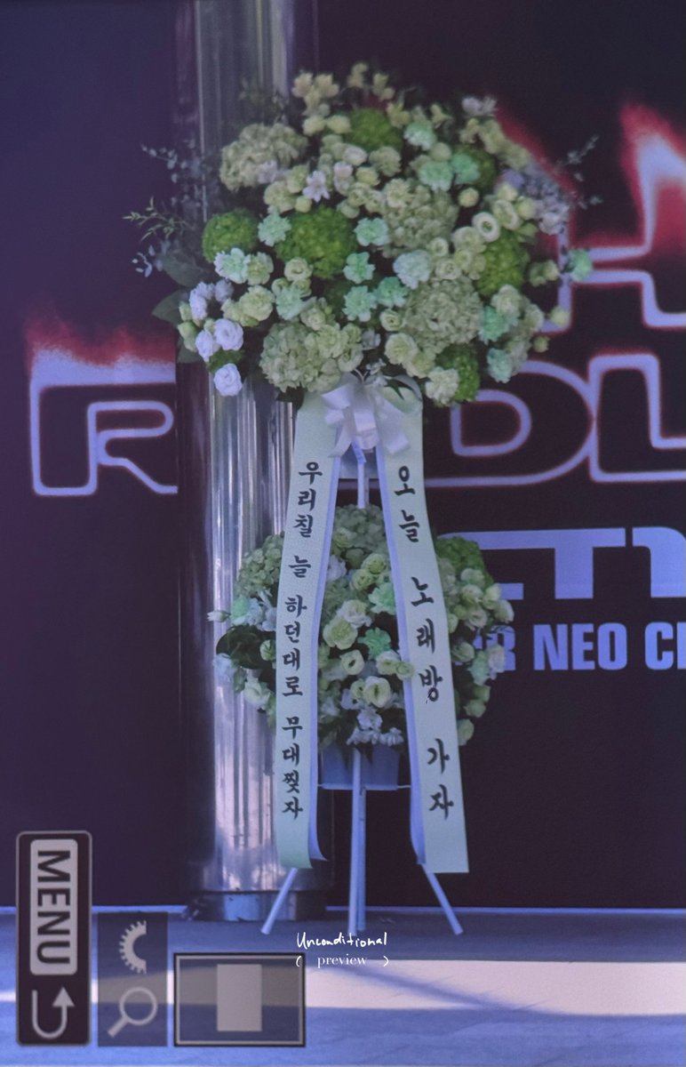 unconditionalJS's tweet photo. 260918
NCT 127 5TH TOUR 'NEO CITY – THE REDLINE' DAY 1 출근

우리칠 늘 하던대로 무대찢자 💜

#NEOCITY #THE_REDLINE
#NCT127_5TH_NEOCITY_THE_REDLINE
#NCT_10TH_ANNIVERSARY 

#쟈니          #JOHNNY
#영호          #ジャニー
#NCT        #NCT127 https://t.co/gw6yp9RkCF