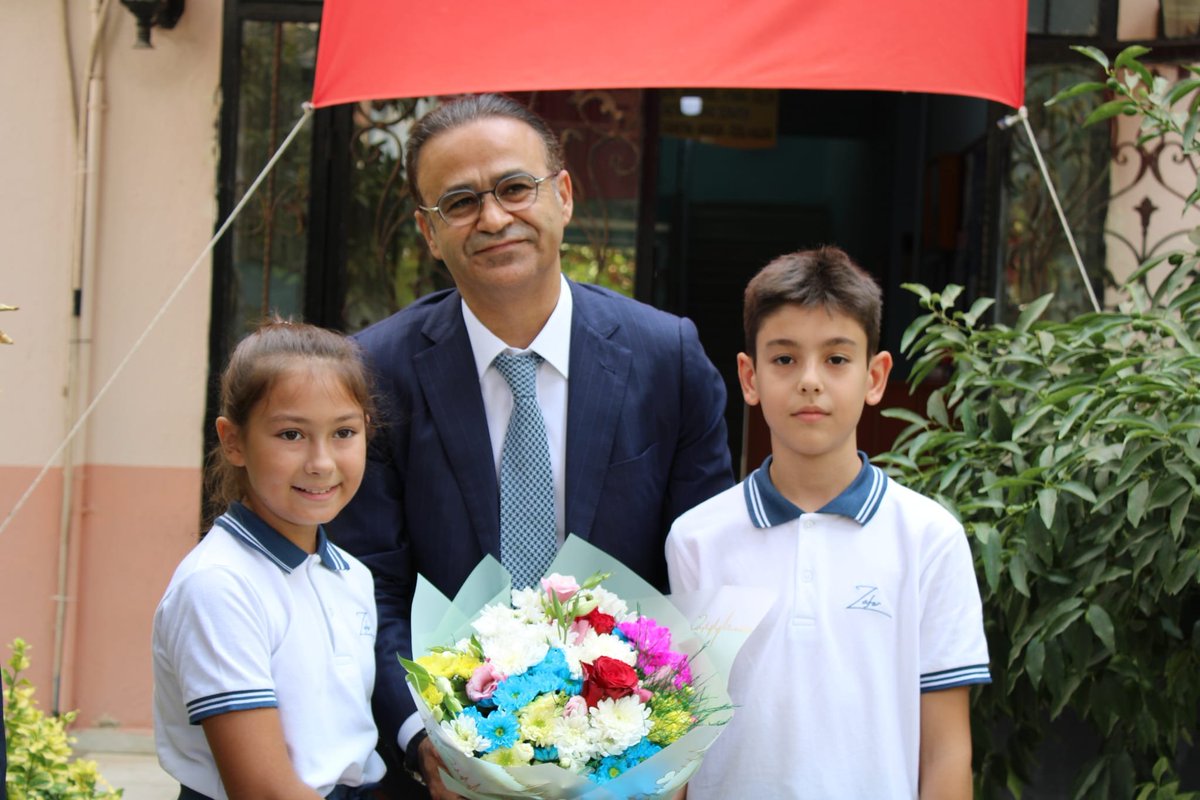 izmir_ilmem's tweet photo. İl Millî Eğitim Müdürümüz Dr. Ömer Yahşi, Ödemiş İlçe Millî Eğitim Müdürlüğünü ziyaret ederek eğitim yöneticileri ile bir araya geldi.

@tcmeb @Yusuf__Tekin @drsuleymanelban @yahsiomer https://t.co/i7P0CeQ9sM