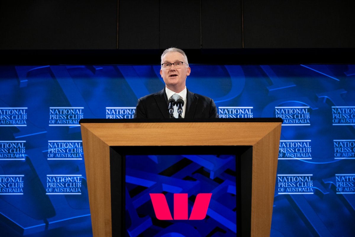 PressClubAust's tweet photo. YESTERDAY: The Hon Tony Burke MP, Minister for Home Affairs, Minister for Immigration and Citizenship, Minister for Cyber Security, Minister for the Arts, Addressed the National Press Club on “The Work of managing the migration program: Who arrives, who stays, who leaves”.

Watch the replay on ABC iview or on the National Press Club of Australia YouTube channel.

https://t.co/evJVuG3O4d

 Photography by Fernanda Pedroso