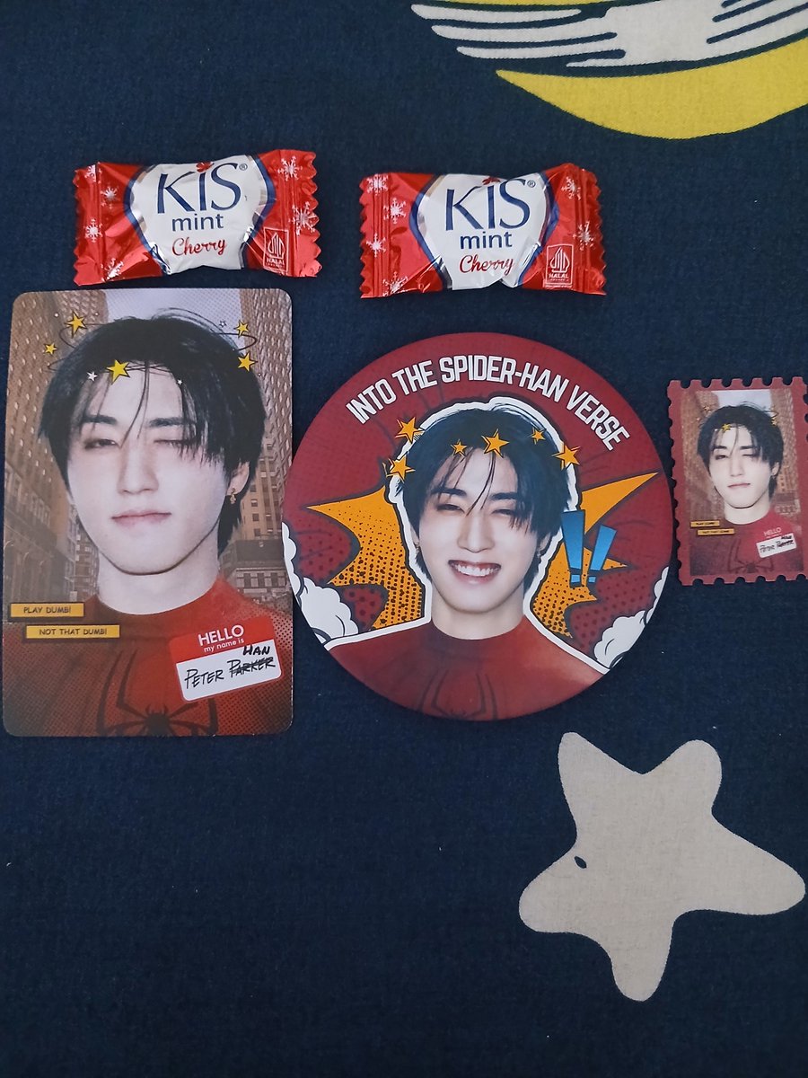 demisekije's tweet photo. huwaaa cepet banget disamperin peter han-nya~~ cakeuuup banget! makasieee kak @jeongsungism_  . &amp; dapet album adek cover jugaaa 🥳 https://t.co/HsCTBpQGXK