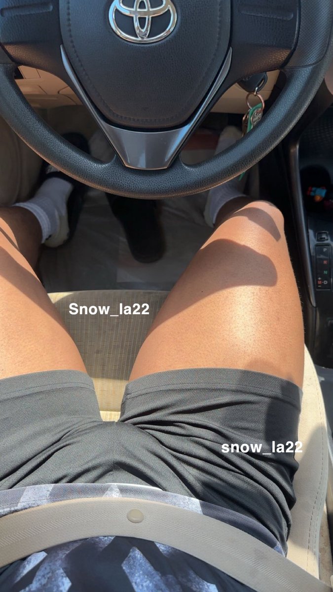 snow_la22's tweet photo. مين يبي اعلمه السواقه ؟ https://t.co/cuRacLd8VS