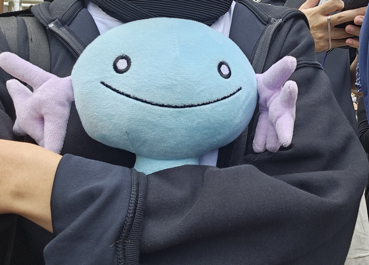 butchainsaw's tweet photo. @babyboynikita It's deffo wooper!!! I brought mine to klcc for the pokexciting event the other day and it was super fun ^_^ https://t.co/SkXUzQ24Um