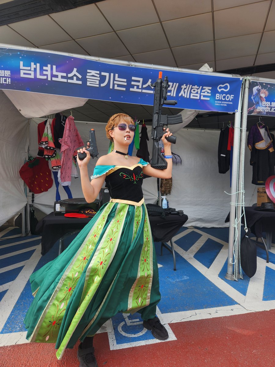 owogogi_'s tweet photo. #부만축 코스프레 체험존으로 컴온
내가 이걸로 역성혁명 일으켜서 나라먹음 https://t.co/fstxoahJXg