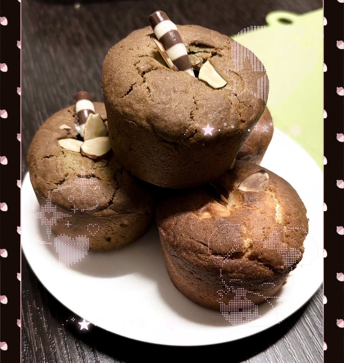 green_apoli's tweet photo. 간만에 쿠킹했는데 실패요 .. (｡•́︿•̀｡) 🍪 https://t.co/d38xBkxdqB