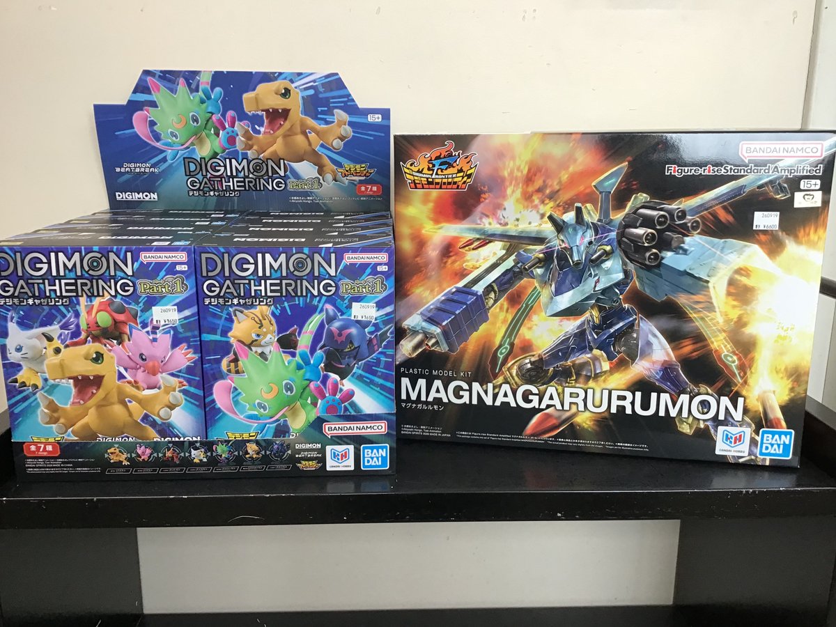 sanyodohanda's tweet photo. 【プラモ新作入荷✨】

本日発売
・Amplified  マグナガルルモン
・デジモンギャザリング Part.1
入荷しております☺️

この後9時より販売開始です💁‍♀️
(※当日以降は2Fホビー売場に移動になる可能性があります)

#三洋堂 #半田店 #プラモ https://t.co/RU87YDTIPF
