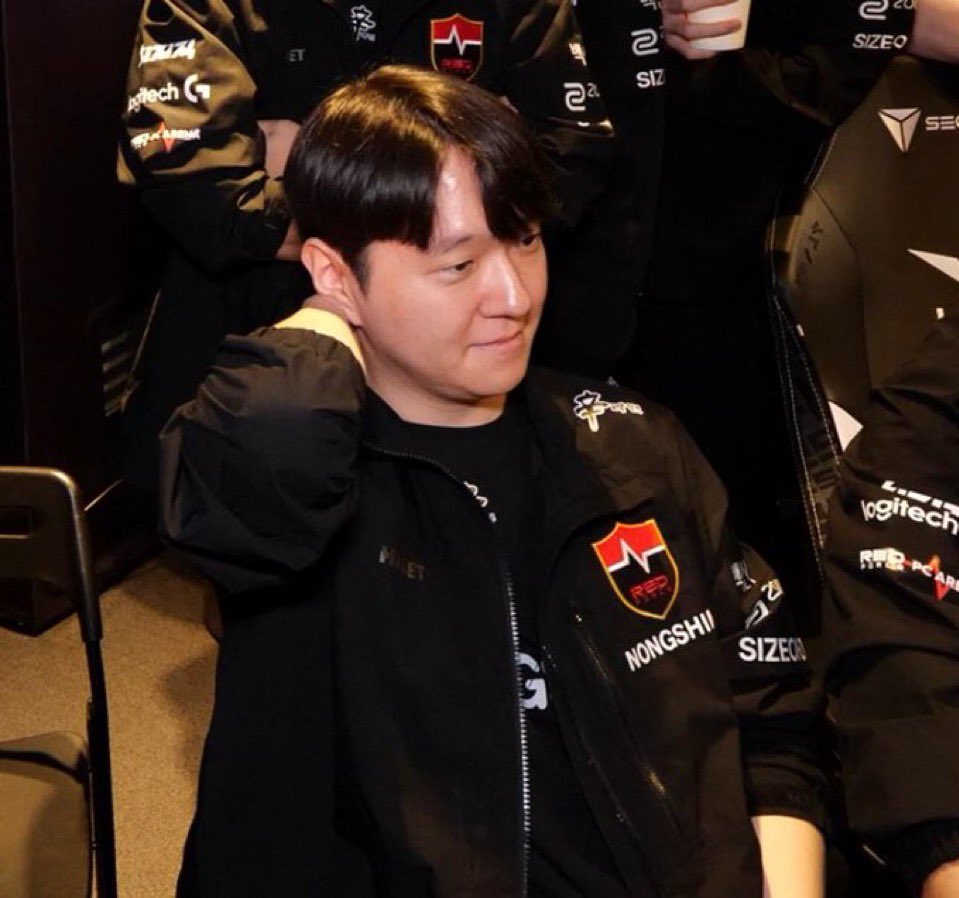 Nocontext_LOL's tweet photo. 댄디머쓱(마루머쓱) https://t.co/vn9K5Rgnhu