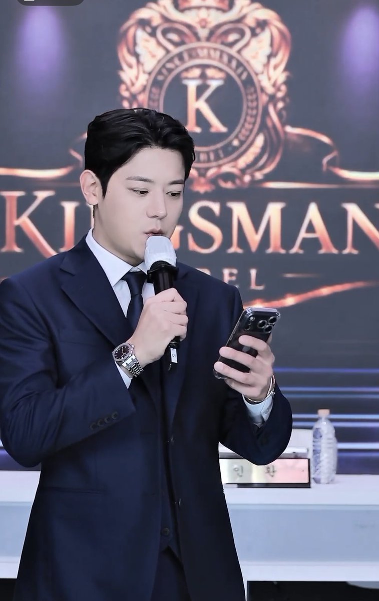 an272078's tweet photo. 오늘 시그 620개 쌓엿다네요… 보러얼른 오세유 
#킹스맨레이블 #엑셀방송 https://t.co/v1DC2Iu9oG