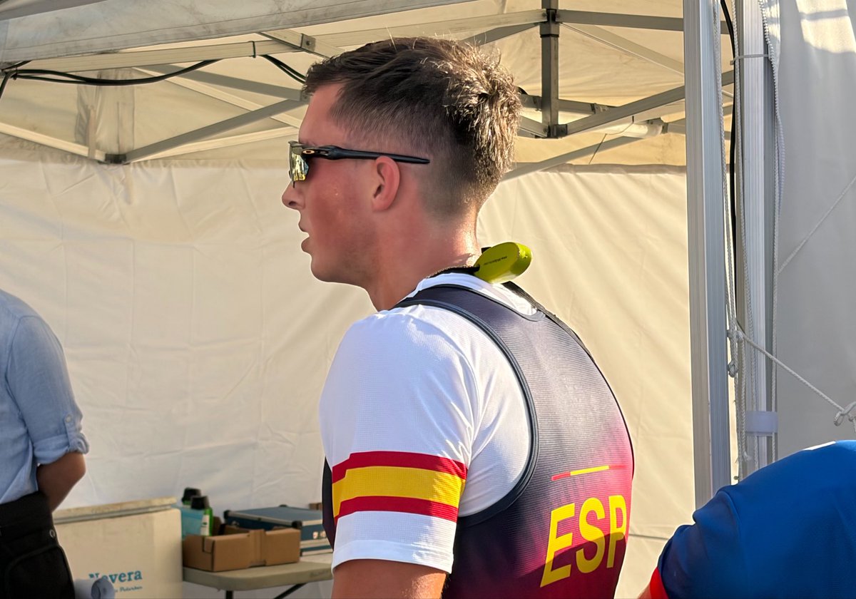 fed_esp_remo's tweet photo. 🥉💪🏽 Salvador Díaz, tercero del Europeo de Remo de Mar.
@COE_es @deportegob
#RemoESP #TeamESP #Deporte #Remo #LaLinea https://t.co/nhZTMxX1dF