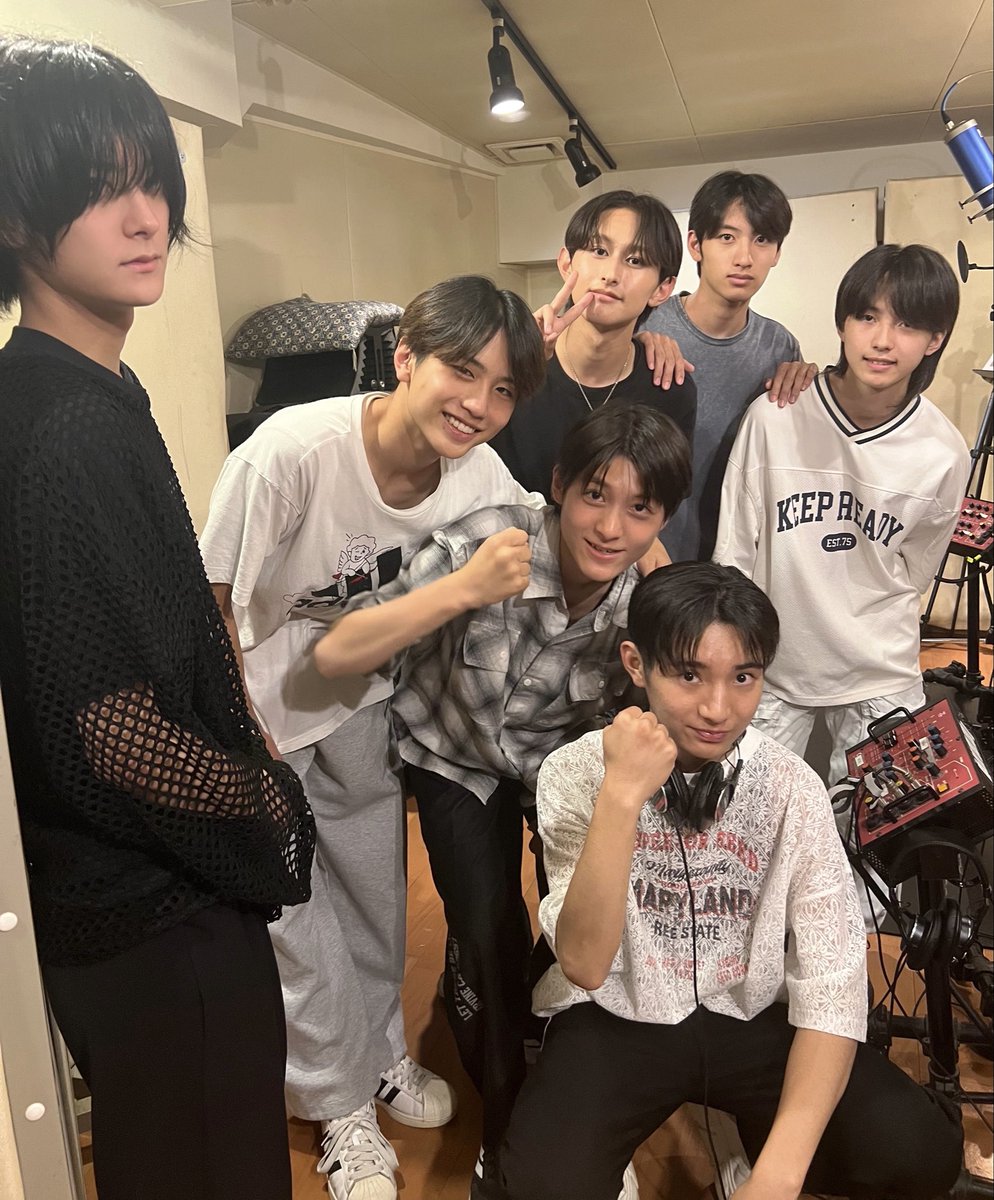 EBiDAN_OSAKA's tweet photo. ★★
EBiDAN OSAKAの新曲を配信決定💿📣

EBiDAN OSAKA『Meet the Power』
作詞・作曲: 山崎克　
編曲：@Groove

https://t.co/F8AgbHWpwP

🗓️ 9月19日(土) 00:00〜
　　順次配信スタート！

#EBiDANOSAKA #MeetthePower https://t.co/MY7nIlPox7