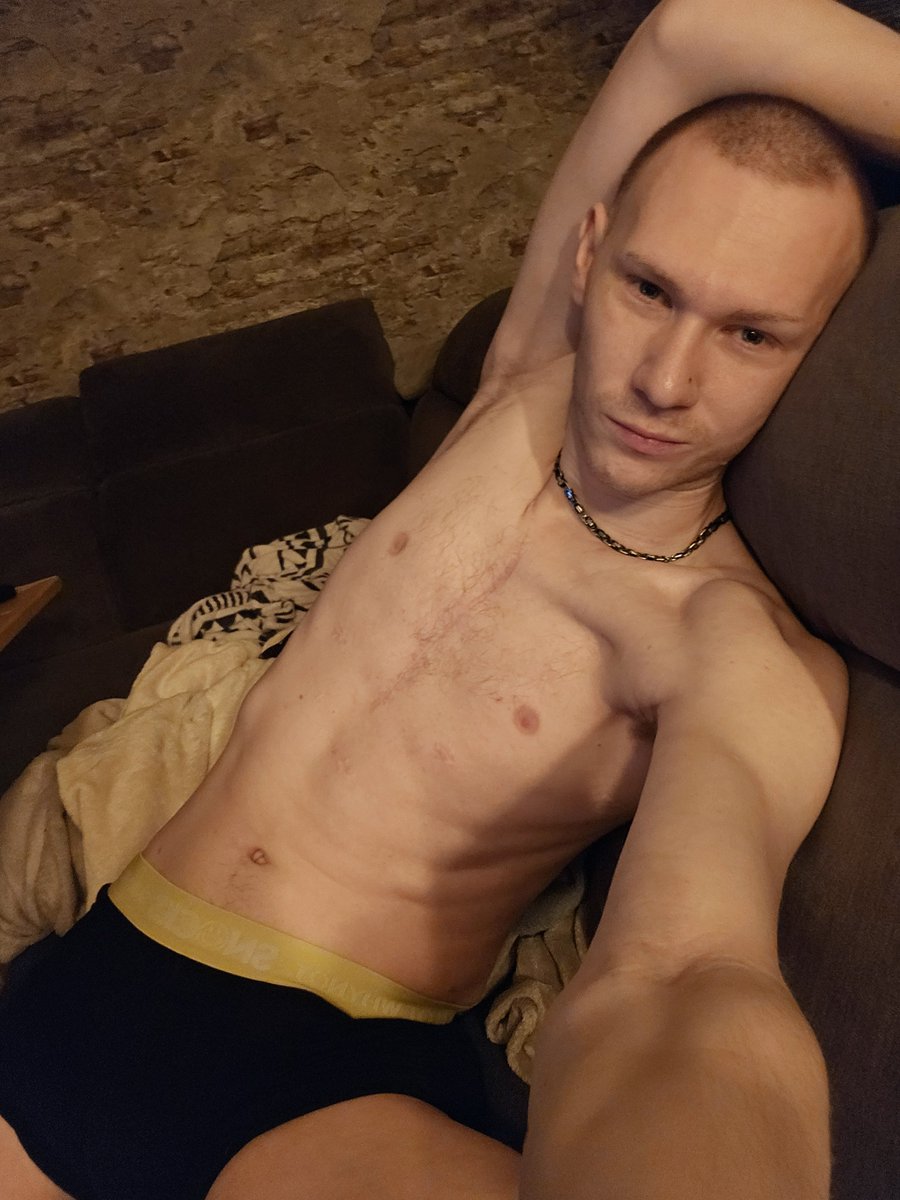 ZweetPotatas's tweet photo. Good morning you handsome people 🌞
Who is also a morning wood person? 🍆💦

#gay #gayboy #gayporn #gay4real #gaytwink #gaybottom #powerbottom #gayboy #gayman #ass #fckme #followme #naked #underwear #nude #horny https://t.co/Lc659CaBQL