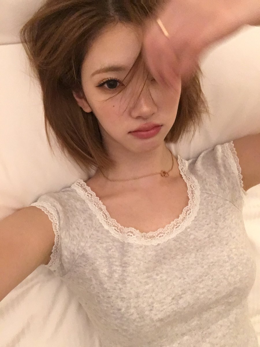 H2H_INA's tweet photo. 260918 #JIWOO weverse post

#Hearts2Hearts #하츠투하츠 #H2H
@Hearts2Hearts https://t.co/My3Znnln7x